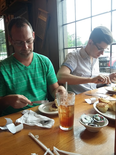 American Restaurant «Cracker Barrel Old Country Store», reviews and photos, 260 Vaughan Ln, Pell City, AL 35125, USA