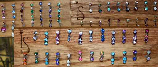 Tattoo Shop «Santa Clarita Tattoo», reviews and photos, 25835 Railroad Ave, Santa Clarita, CA 91350, USA