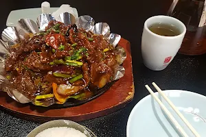 Yu long vip hot pot restaurant image