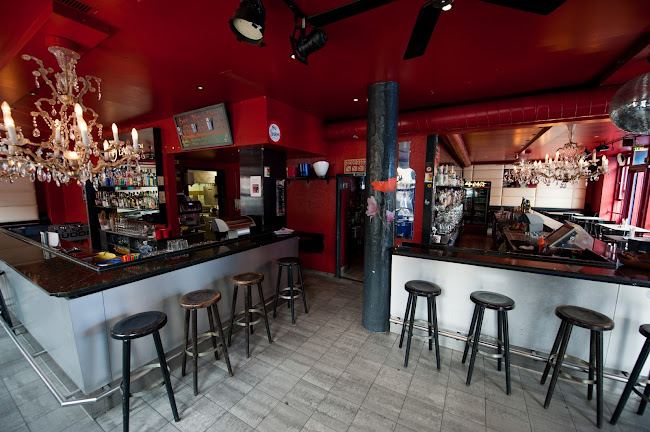 4. Akt Restaurant & Bar - Bar