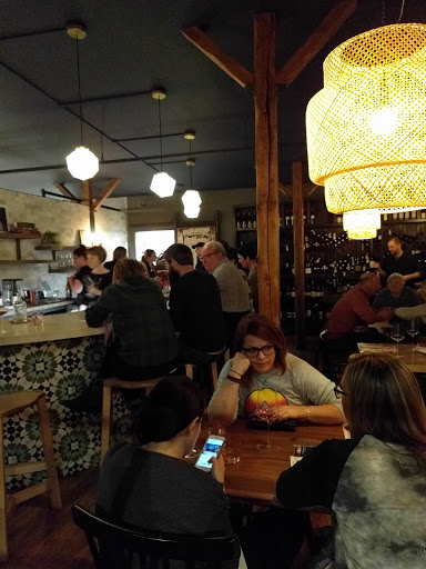 Wine Store «Dedalus Wine Shop, Market & Wine Bar», reviews and photos, 388 Pine St, Burlington, VT 05401, USA