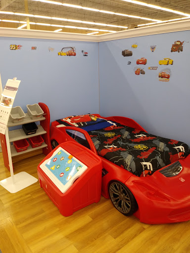 Shopping Mall «Horizon Park Shopping Center», reviews and photos, 3904 W Hillsborough Ave, Tampa, FL 33614, USA