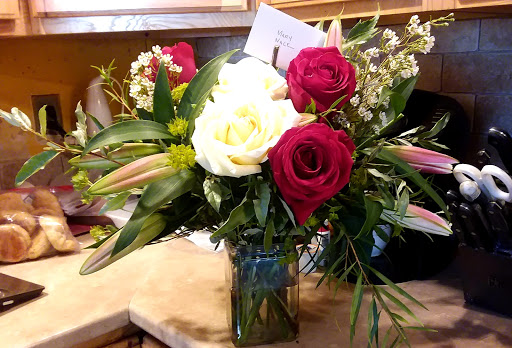 Florist «Green Cottage», reviews and photos, 1204 NY-213, High Falls, NY 12440, USA