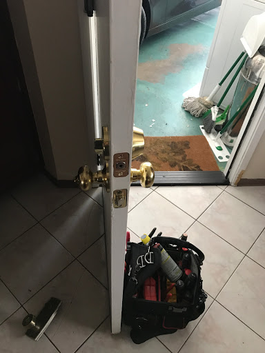 Locksmith «Supreme Locksmith», reviews and photos, 3400 Stevenson Blvd, Fremont, CA 94538, USA