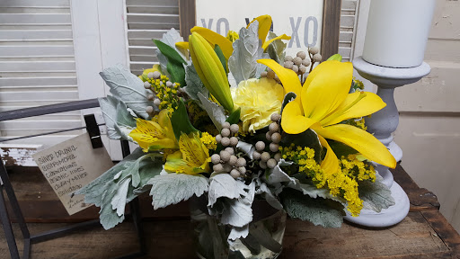 Florist «Sedgefield Florist», reviews and photos, 5002 High Point Rd a, Greensboro, NC 27407, USA