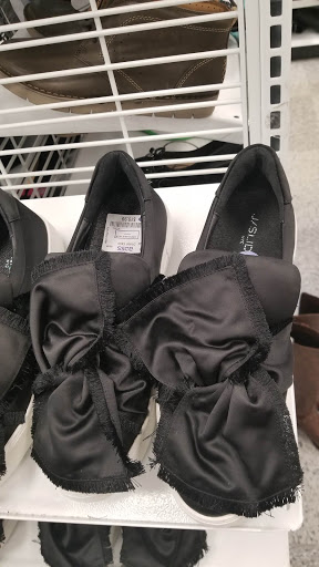 Clothing Store «Ross Dress for Less», reviews and photos, 1237 E Golf Rd, Schaumburg, IL 60173, USA
