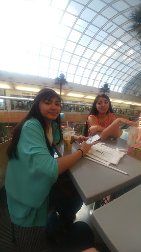 Florist «Petals & Stems Florist», reviews and photos, 13319 Montfort Dr, Dallas, TX 75240, USA