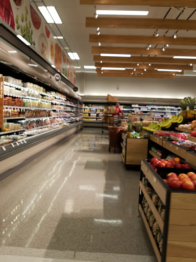 Department Store «Target», reviews and photos, 1717 Olentangy River Rd, Columbus, OH 43212, USA