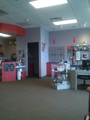 Outlet Store «VF Outlet», reviews and photos, 1124 Fashion Ridge Rd, Dry Ridge, KY 41035, USA