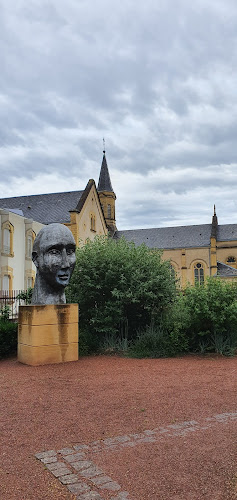 Square Jacques COLSON à Montigny-lès-Metz