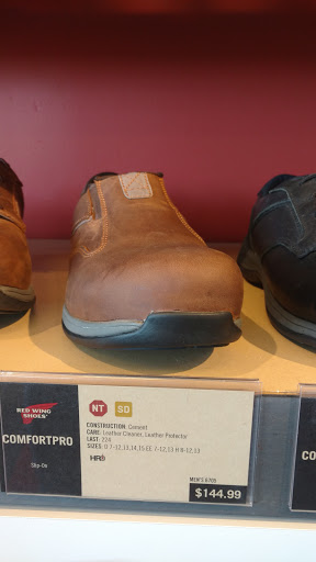 Shoe Store «Red Wing», reviews and photos, 20 Commerce Way #12, Seekonk, MA 02771, USA