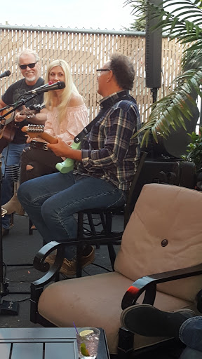 Bar & Grill «The Lookout Bar & Grill», reviews and photos, 8672 Pineview Ln N, Maple Grove, MN 55369, USA