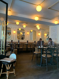 Atmosphère du Restaurant Capri Saint-Honoré à Paris - n°20