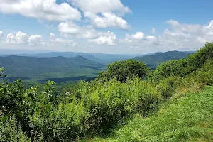 Funnel Top Overlook image