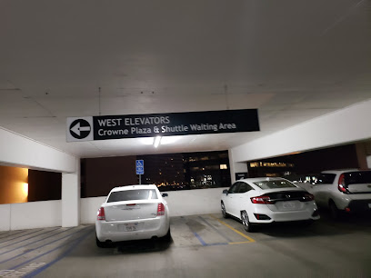 Airport Center Parking - Garage (LAX)