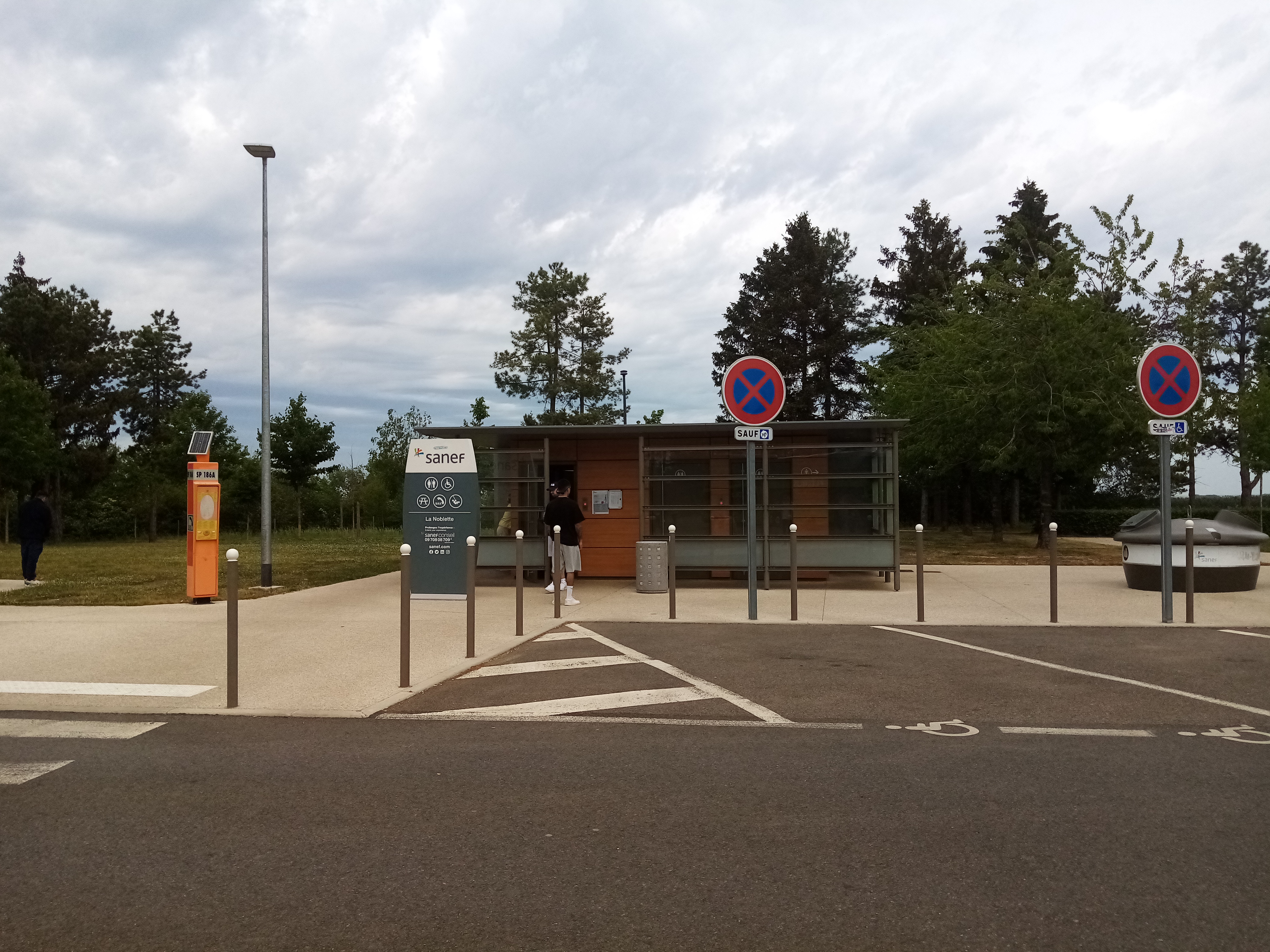 Photo n° 1 de l'avis de Mykola.a fait le 21/05/2022 à 05:55