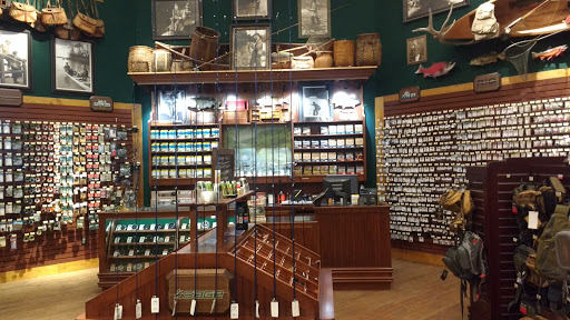 Sporting Goods Store «Bass Pro Shops», reviews and photos, 1 Bass Pro Dr, Bristol, TN 37621, USA