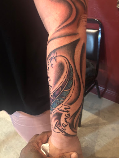 Explore easy tattoo ideas for females, creative tattoo ideas in Cape Coral, available at UNRIVALED INK