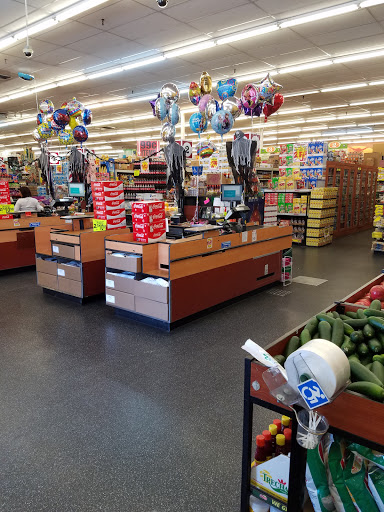 Supermarket «Top Valu Market», reviews and photos, 10819 Hawthorne Blvd, Lennox, CA 90304, USA