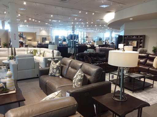 Furniture Store «Havertys Furniture», reviews and photos, 21085 Dulles Town Cir, Dulles, VA 20166, USA