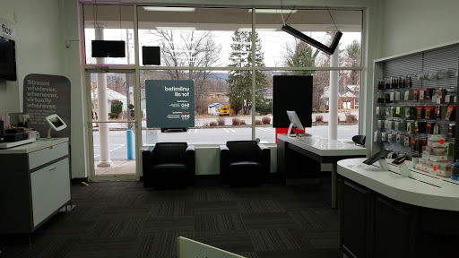 Cell Phone Store «Wireless Icon Verizon Wireless Premium Retailer», reviews and photos, 1485 NY-9D # B5, Wappingers Falls, NY 12590, USA