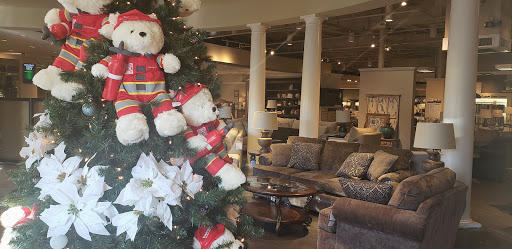 Furniture Store «Furniture Fair», reviews and photos, 7200 Dixie Hwy, Fairfield, OH 45014, USA