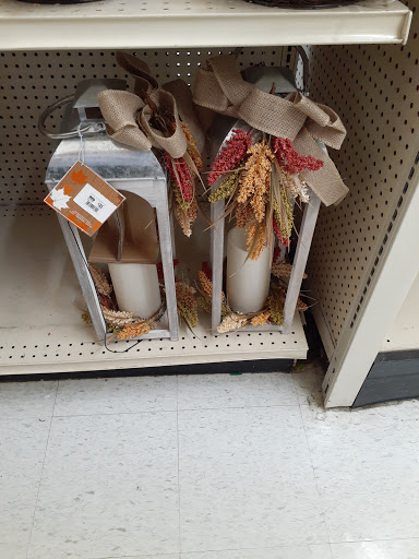 Discount Store «Big Lots», reviews and photos, 8563 Watson Rd, Webster Groves, MO 63119, USA