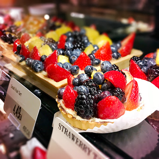 Grocery Store «The Fresh Market», reviews and photos, 835 S White Station Rd, Memphis, TN 38117, USA