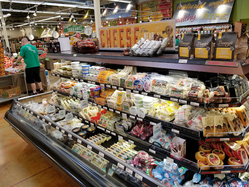 Grocery Store «Fresh Thyme Farmers Market - Kirkwood MO», reviews and photos, 1018 N Kirkwood Rd, Kirkwood, MO 63122, USA