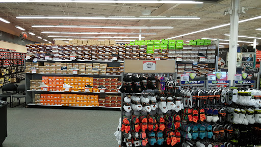 Shoe Store «Shoe Carnival», reviews and photos, 2080 Henderson Mill Rd, Atlanta, GA 30345, USA