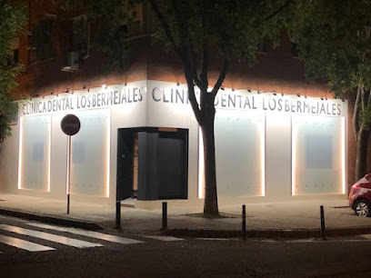 Clínica Dental Los Bermejales | SevillaDental.Net