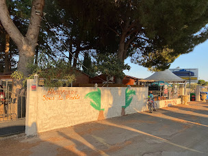 Photo n°48 de La casa des poulets à Aimargues ()