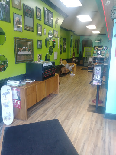 Tattoo Shop «Broadway Tattoo & Piercing», reviews and photos, 698 Broadway Ave, Bedford, OH 44146, USA