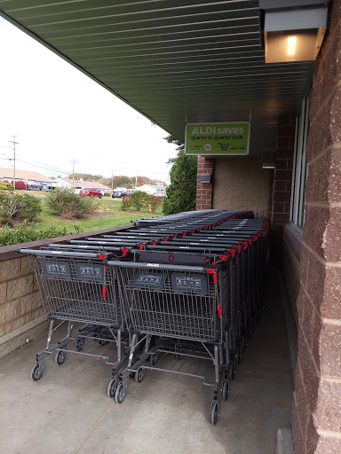 Supermarket «ALDI», reviews and photos, 332 Boston Post Rd, North Windham, CT 06256, USA