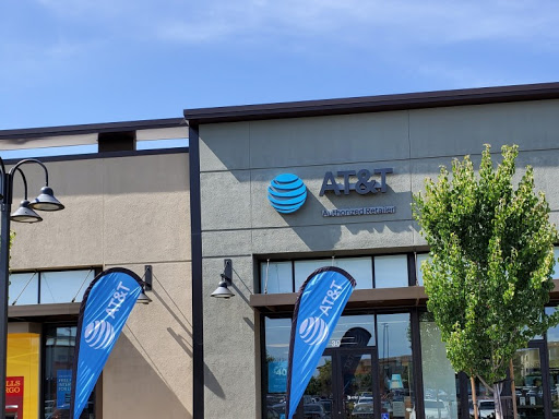 Cell Phone Store «AT&T Authorized Retailer», reviews and photos, 1068 E Brokaw Rd #30, San Jose, CA 95131, USA