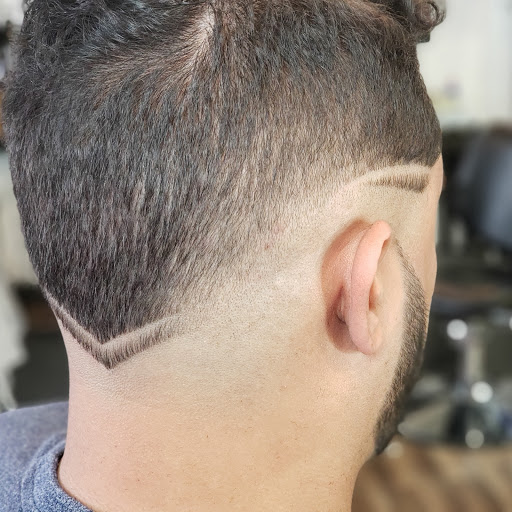 Hair Salon «Urban hair hub», reviews and photos, 18 S Harrison St, Shelbyville, IN 46176, USA