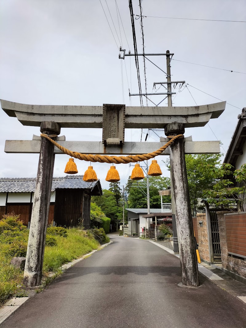 亀山八幡神社