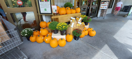 Grocery Store «The Fresh Market», reviews and photos, 890 William Hilton Pkwy, Hilton Head Island, SC 29928, USA