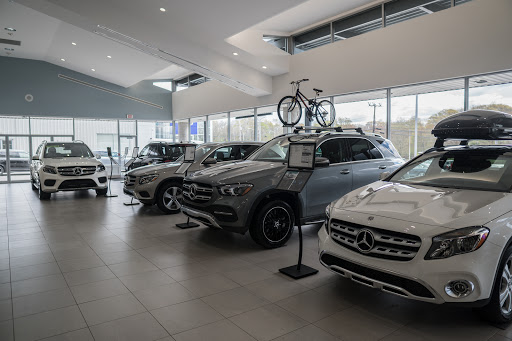 Mercedes Benz Dealer «Viti Mercedes-Benz», reviews and photos, 975 Fish Rd, Tiverton, RI 02878, USA