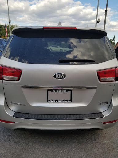 Used Car Dealer «Modern Auto Sales», reviews and photos, 2200 N Federal Hwy, Hollywood, FL 33020, USA
