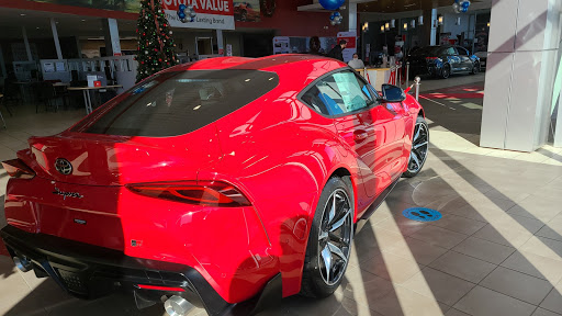 Car Dealer «Colonial Toyota», reviews and photos, 550 George Washington Hwy, Smithfield, RI 02917, USA