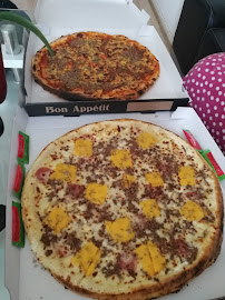 Plats et boissons du Pizzeria Napoli Pizza Jouy-le-Moutier - n°15