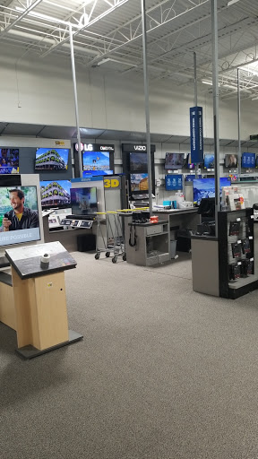 Electronics Store «Best Buy», reviews and photos, 200 Town Center Pkwy, Slidell, LA 70458, USA