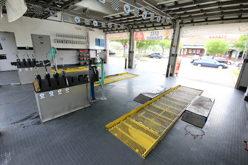 Oil Change Service «Hometown Lube», reviews and photos, 10730 SW 24th St, Miami, FL 33165, USA
