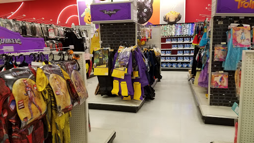 Department Store «Target», reviews and photos, 5901 Douglas Ave, Des Moines, IA 50322, USA