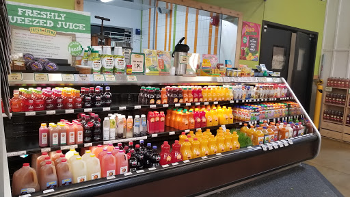 Grocery Store «Fresh Thyme Farmers Market- Lafayette», reviews and photos, 220 S Creasy Ln, Lafayette, IN 47905, USA