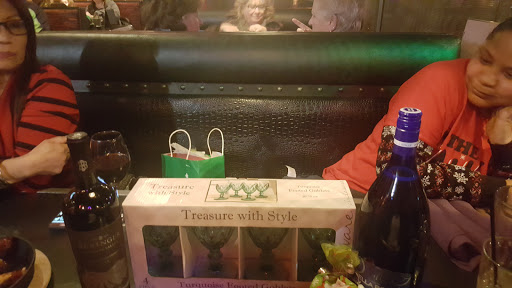 Movie Theater «Regal Cinemas Martin Village 16 & IMAX», reviews and photos, 5400 Martin Way E, Lacey, WA 98516, USA