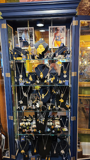 Gift Shop «Delaney Street Mercantile», reviews and photos, 905 W Main St, Lake Geneva, WI 53147, USA