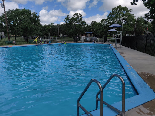 Dellview Park Pool