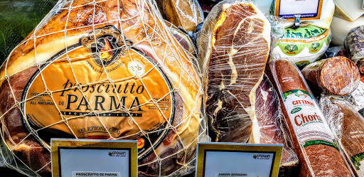 Liquor Store «Crown Wine & Spirits», reviews and photos, 1590 S Dixie Hwy, Coral Gables, FL 33146, USA